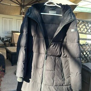 DKNY coat L